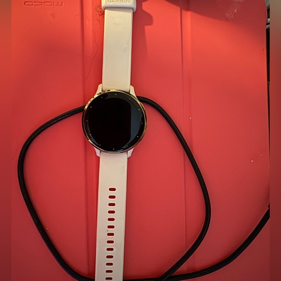 Garmin venu 3s - Picture 1 of 3